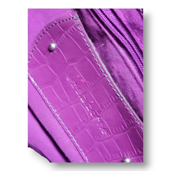 Liz Claiborne Purse - Picture 8 of 11